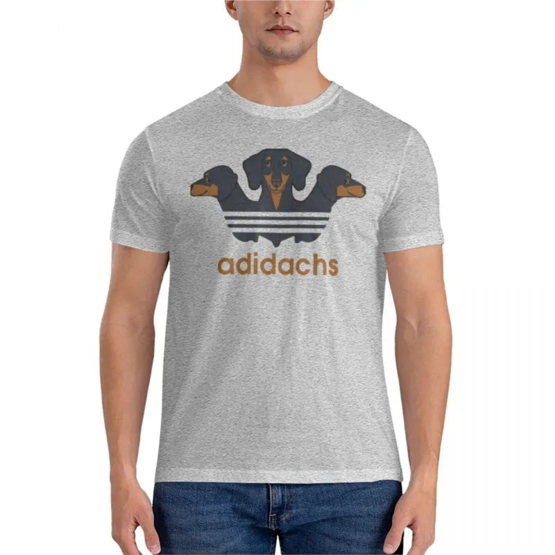 T-Shirt Adidachs in verschiedenen Größen und Farben