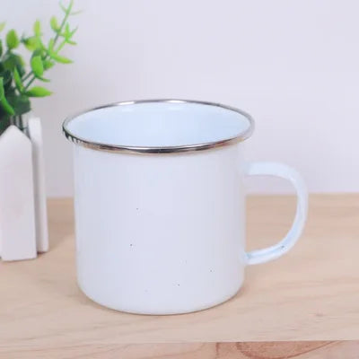 Tasse aus Emaille mit Dackelmotiv in zahlreichen Varianten verfügbar