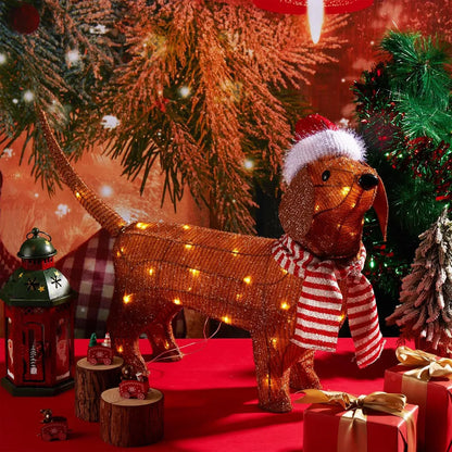 Dackel als Weihnachtsdeko beleuchtet und so groß wie ein echter Dackel
