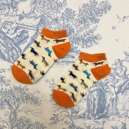 Socken mit lustigen Dackelmotiven in Größe 35-39