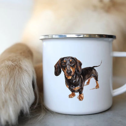 Tasse aus Emaille mit Dackelmotiv in zahlreichen Varianten verfügbar